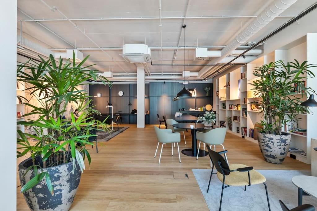 Design Apartment With Amazing View Over Виена Екстериор снимка